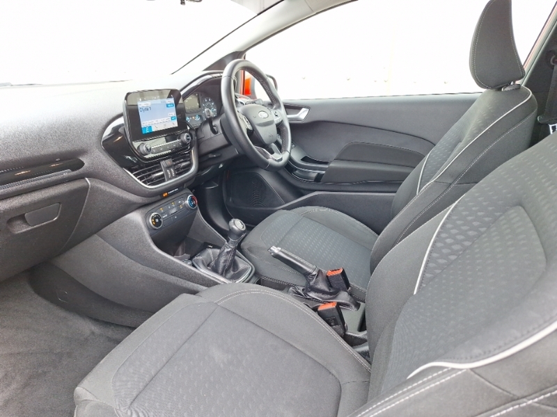 Ford Fiesta 1.1 Zetec Red #5
