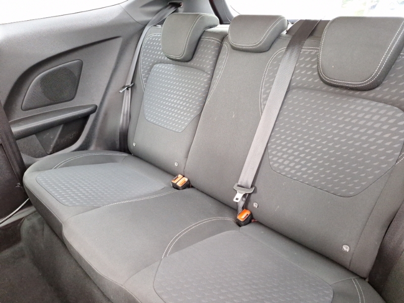 Ford Fiesta 1.1 Zetec Red #6