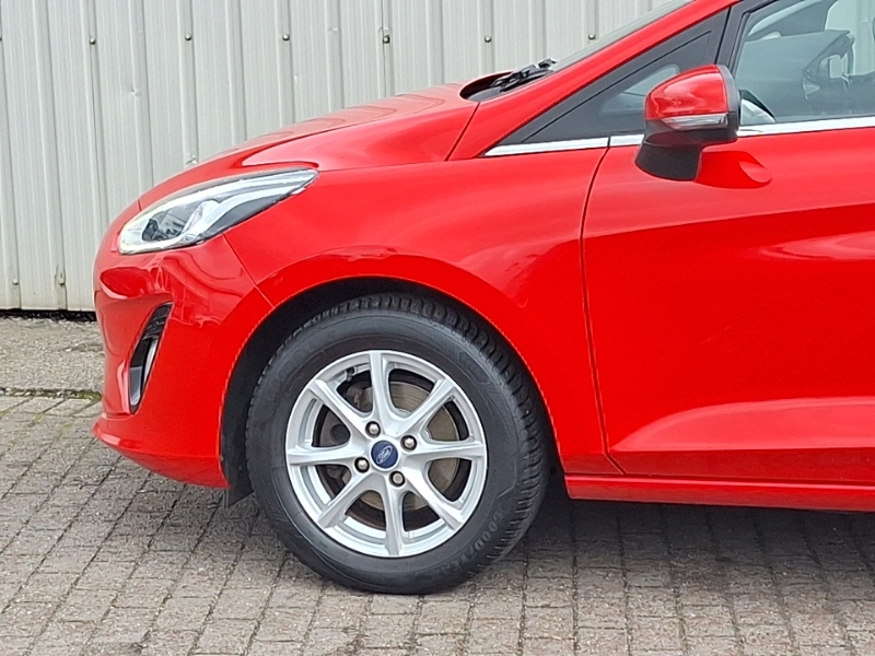 Ford Fiesta Hatchback Grey #19