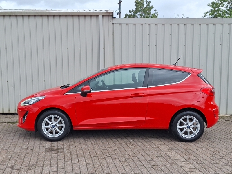 Ford Fiesta 1.1 Zetec Red #4