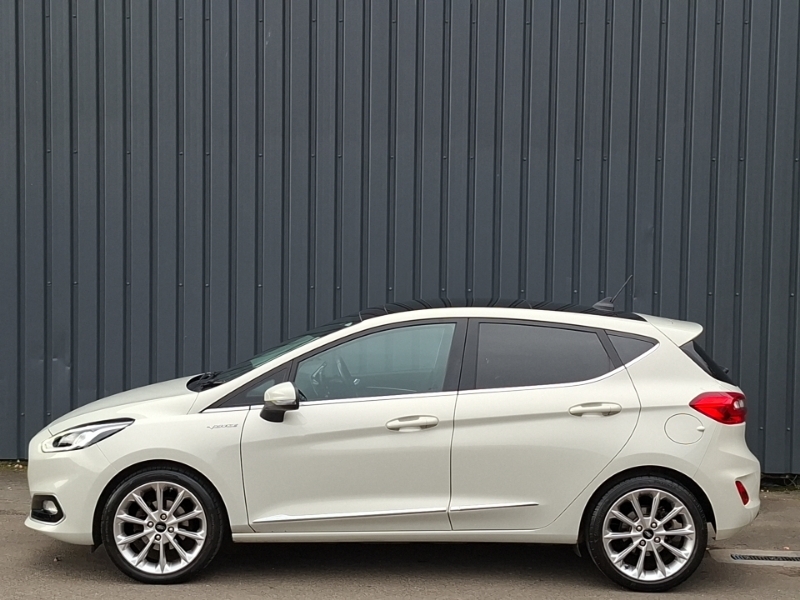 Ford Fiesta Hatchback Grey #4