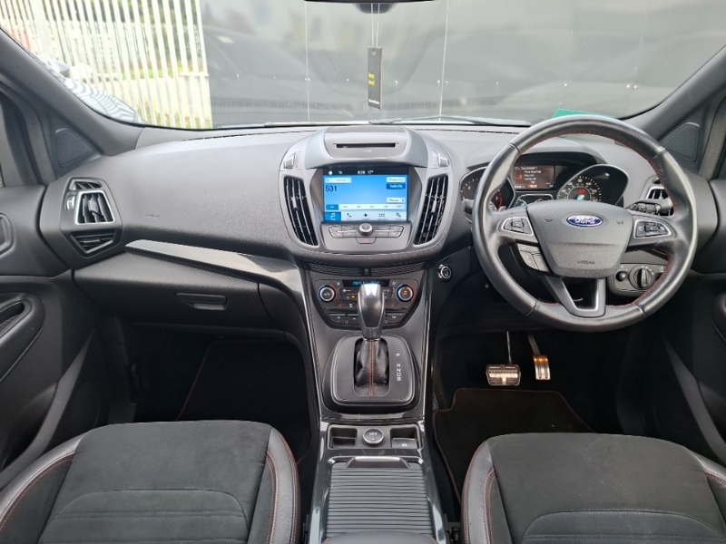 Ford Kuga 1.5 Tdci St-line X 2Wd KO02GAR White #3