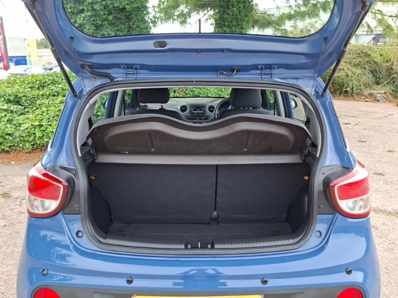 Hyundai I10 Hatchback Blue #18