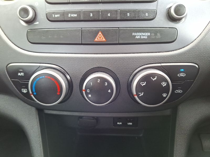 Hyundai I10 Hatchback Blue #15