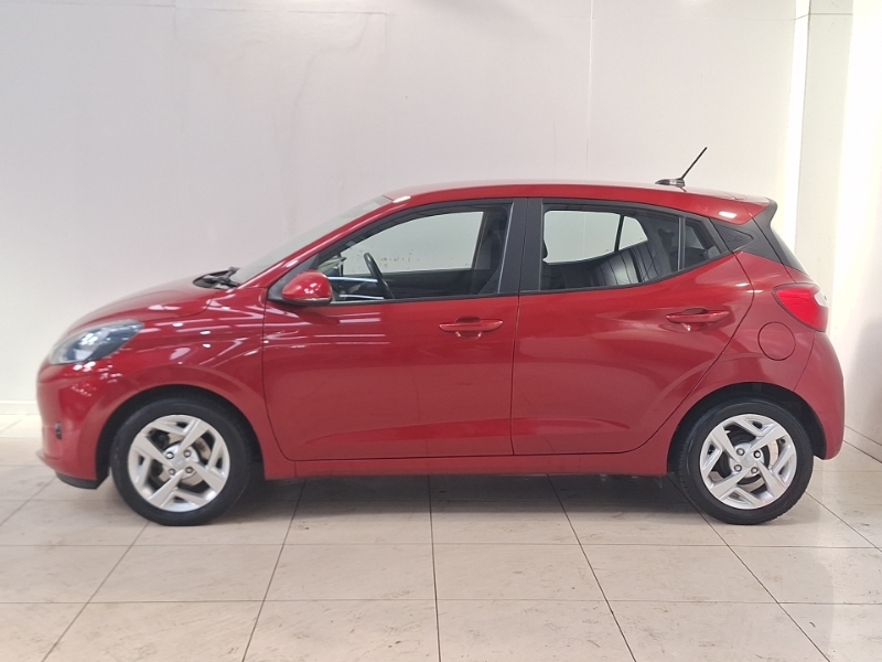 Hyundai I10 Hatchback  #4
