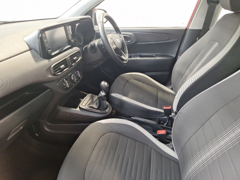 Hyundai I10 Hatchback  #5