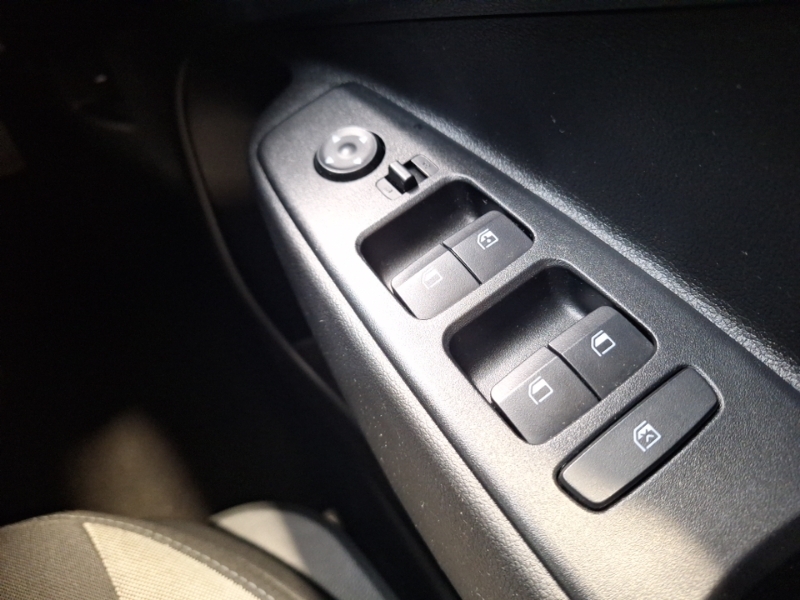 Hyundai I10 Hatchback  #15