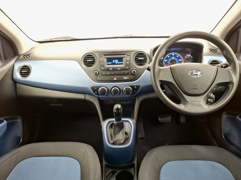 Hyundai I10 Hatchback Black #3
