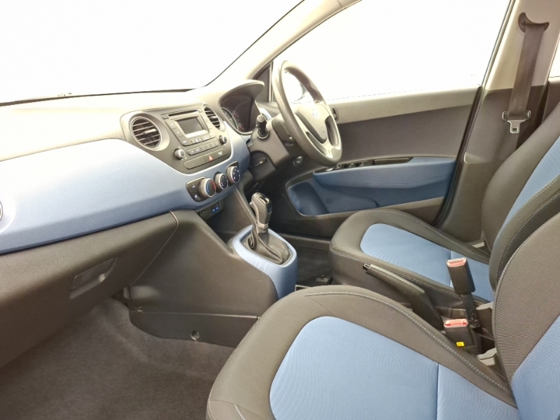 Hyundai I10 Hatchback Black #5