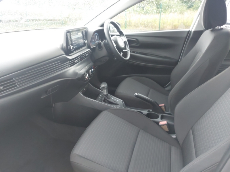 Hyundai I20 1.0T Gdi 48V Mhd Se Connect Dct White #5