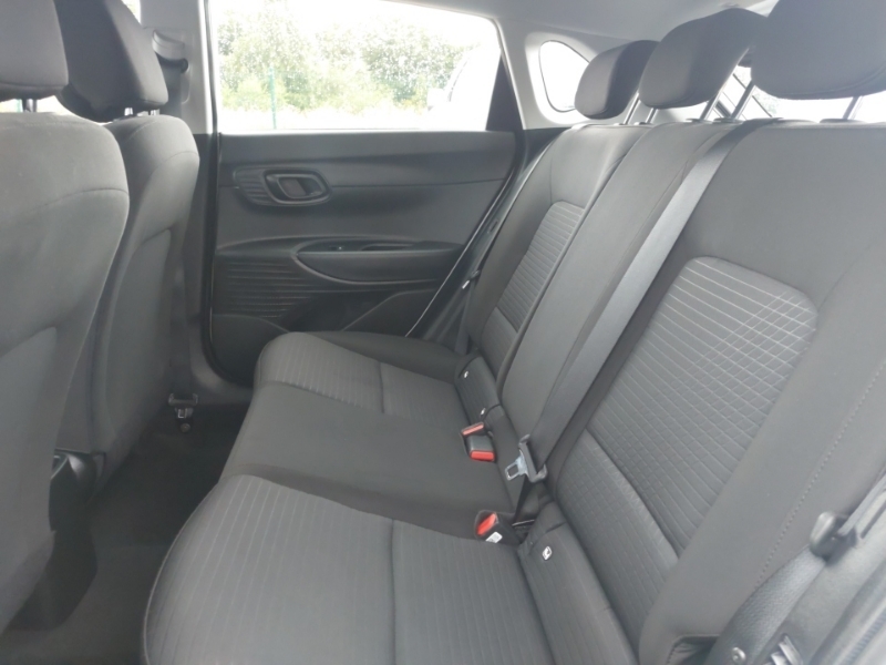 Hyundai I20 1.0T Gdi 48V Mhd Se Connect Dct White #6