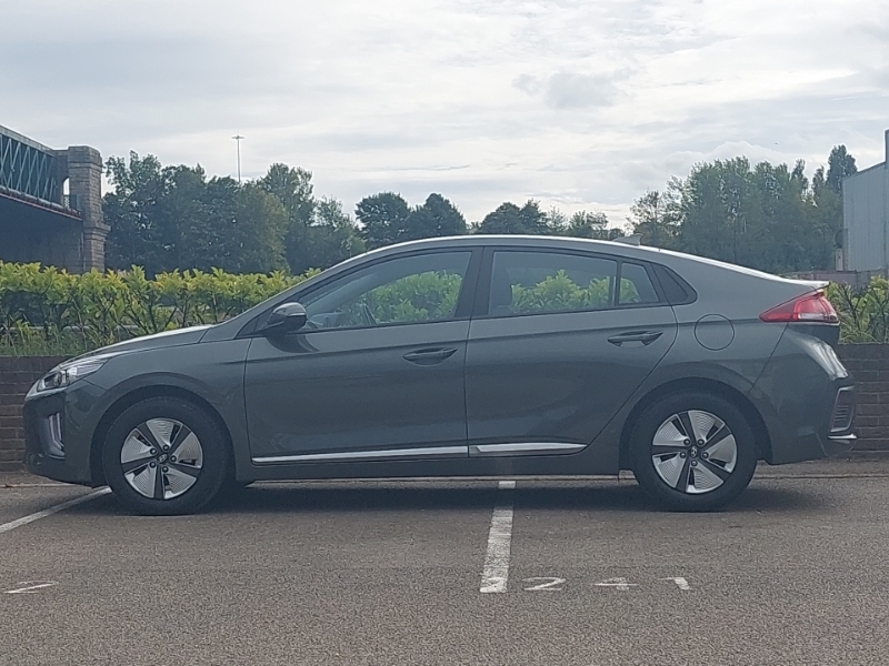 Hyundai Ioniq 1.6 Gdi Hybrid Se Connect Dct Grey #4