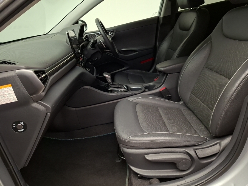 Hyundai Ioniq 1.6 Gdi Hybrid Premium Se Dct Silver #5
