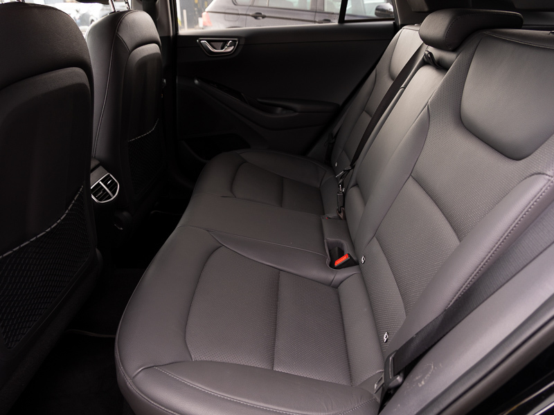 Hyundai Ioniq 1.6 Gdi Hybrid Premium Se Dct Black #6