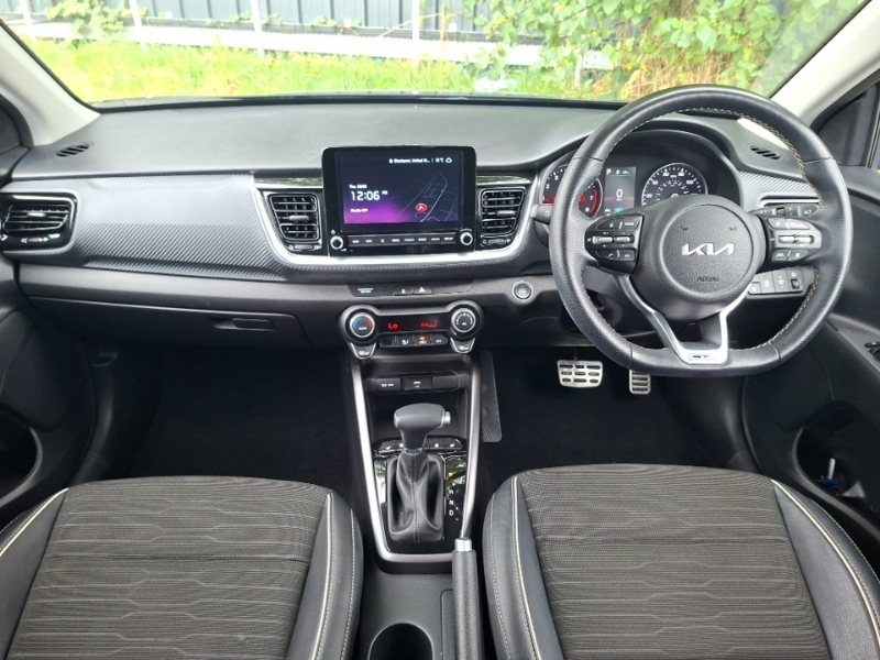 Kia Stonic 1.0T Gdi 48V Gt-line S Dct Black #3