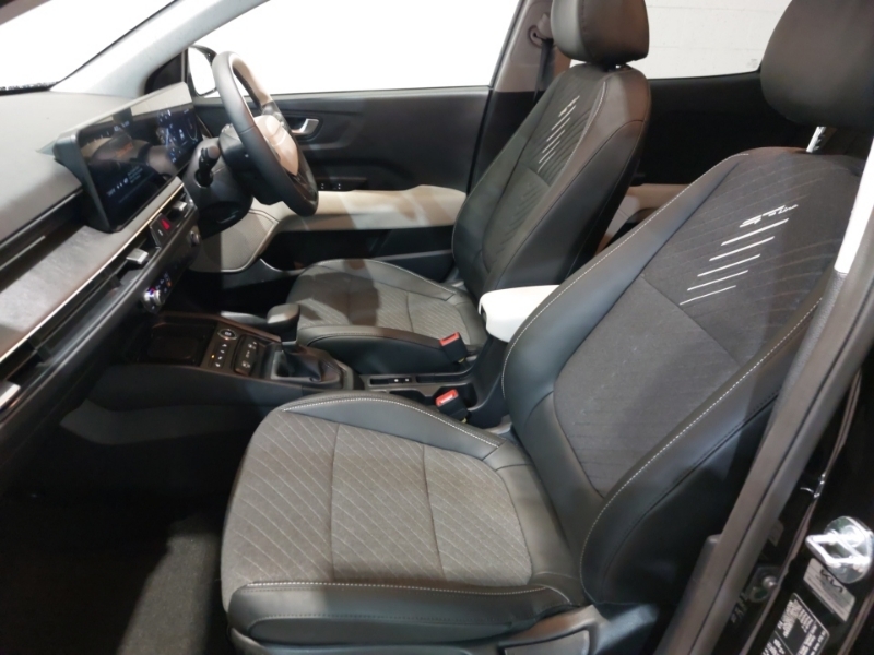 Kia Stonic 1.0T Gdi 48V 113 Gt-line S Dct Black #5