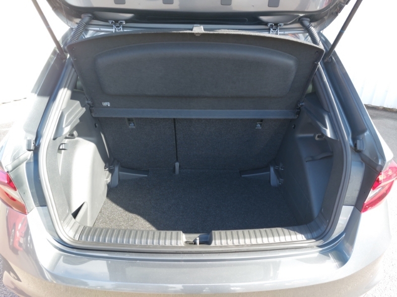 Skoda Fabia Design Edition Silver #18