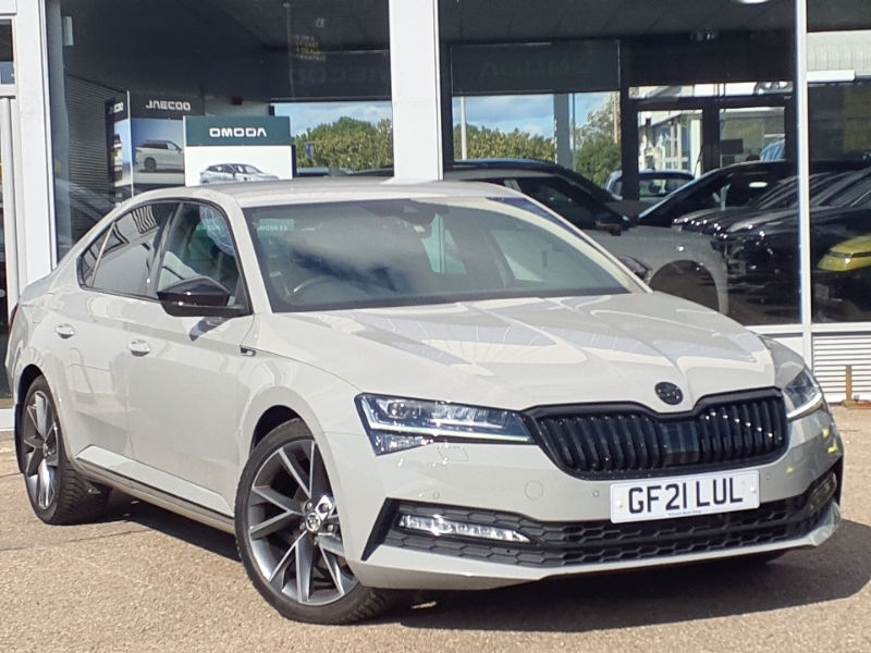 Skoda Superb 2.0 Tsi 190 Sport Line Plus Dsg Grey