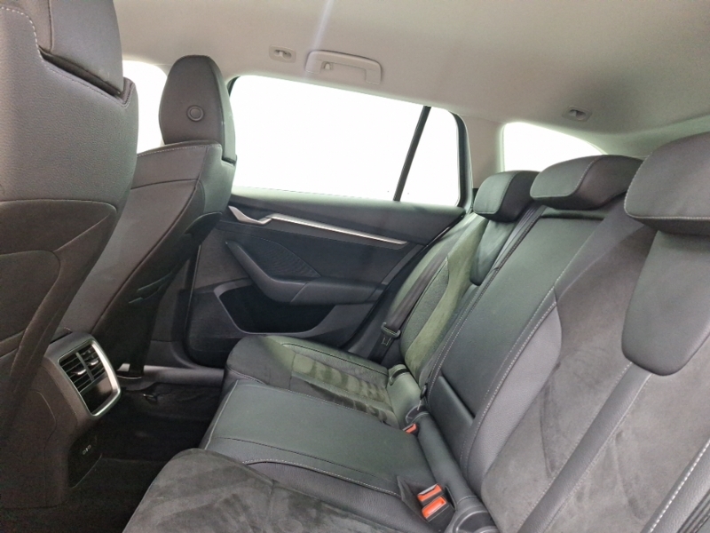 Skoda Octavia 2.0 Tdi 150 Se L Dsg Silver #6