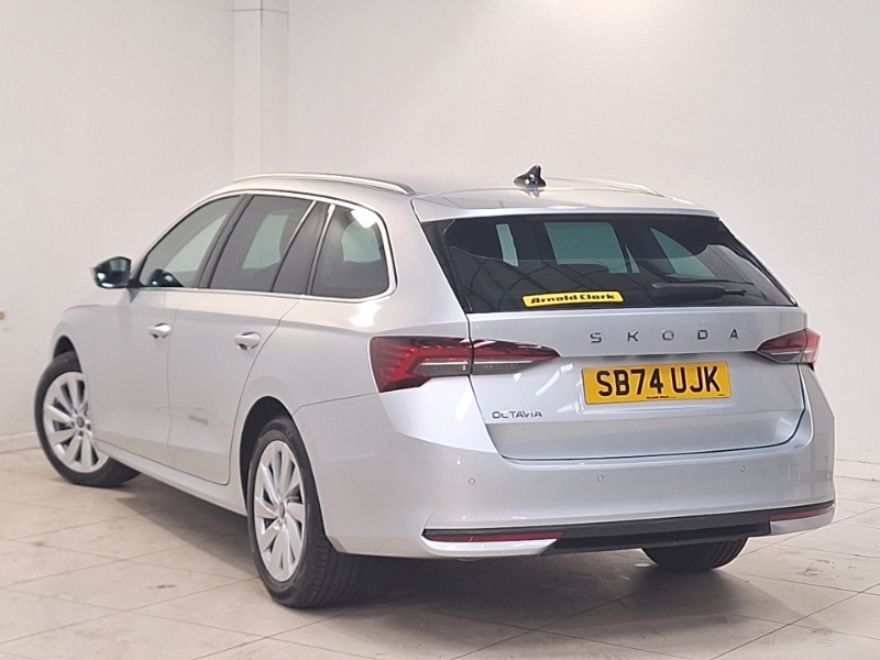 Skoda Octavia 2.0 Tdi 150 Se L Dsg Silver #2