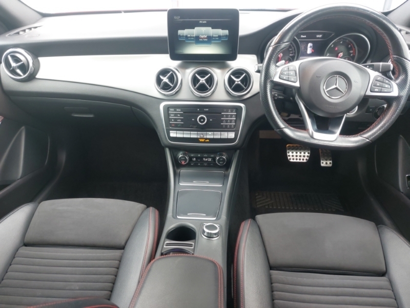 Mercedes-Benz GLA Class Gla 220D 4Matic Amg Line Prem Plus PY67KKG Red #3