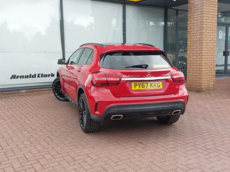Mercedes-Benz GLA Class Gla 220D 4Matic Amg Line Prem Plus PY67KKG Red #2