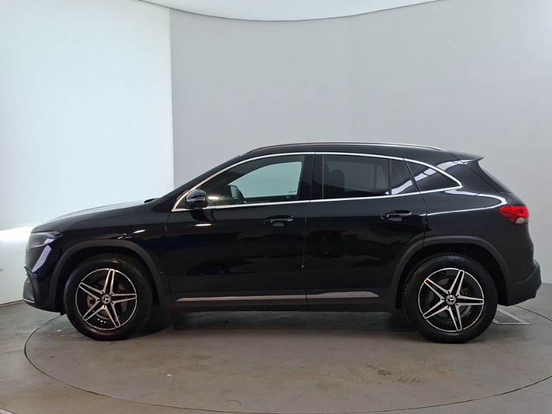 Mercedes-Benz EQA Eqa 300 4Matic 168Kw Amg Line 66.5Kwh Black #4