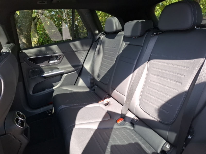 Mercedes-Benz GLC Class Glc 300De 4Matic Amg Line Premium 9G-tronic Grey #6