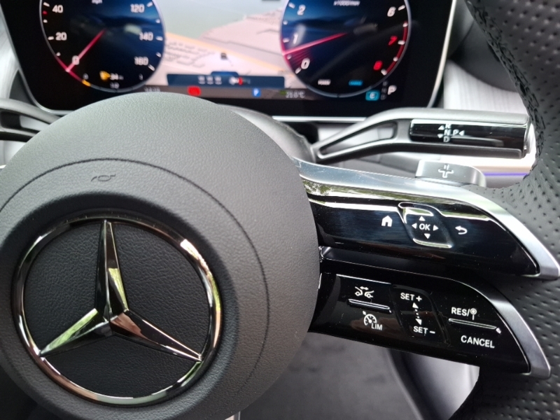 Mercedes-Benz GLC Class Suv  #13