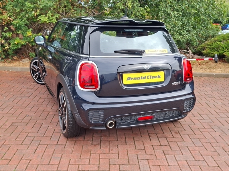 Mini Hatch 1.5 Cooper Sport II DX69MDO Black #2