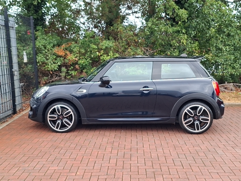 Mini Hatch 1.5 Cooper Sport II DX69MDO Black #4