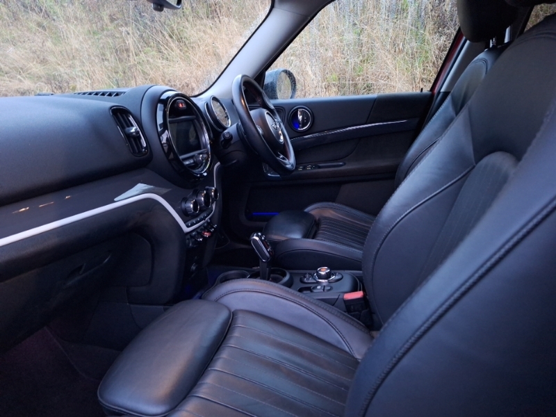 Mini Countryman 2.0 Cooper S 7 Speed SA68OSP Red #5