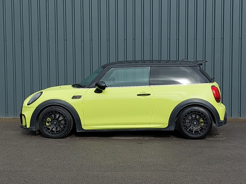 Mini Hatch 2.0 Cooper S Classic BK23CXT Yellow #4
