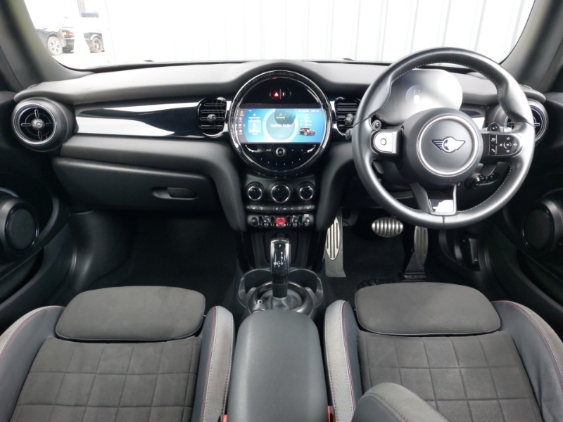 Mini Hatch 2.0 Cooper S Classic BK23CXT Yellow #3