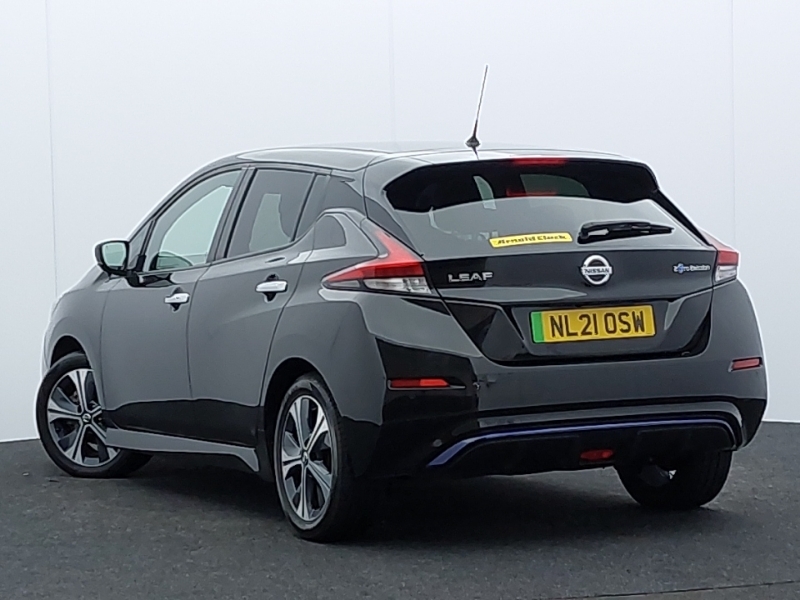 Nissan Leaf 110Kw N-connecta 40Kwh Black #2