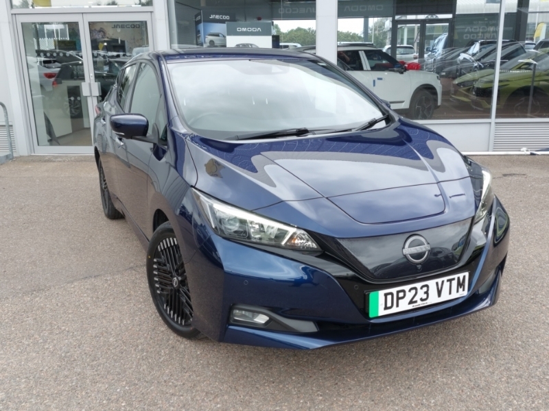 Nissan Leaf 110Kw N-connecta 39Kwh Blue