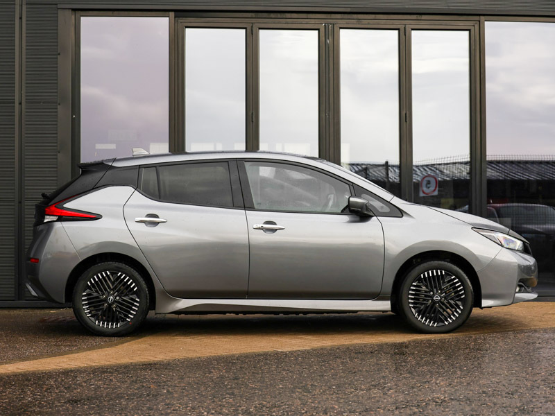 Nissan Leaf 160Kw E N-connecta 59Kwh Grey #4