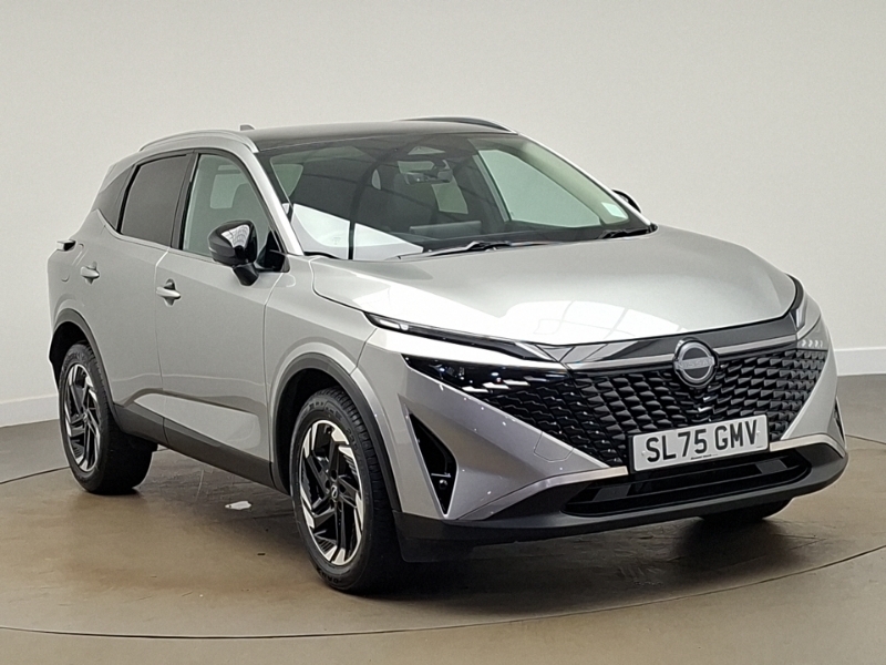 Nissan Qashqai 1.3 Dig-t Mh N-connecta Silver