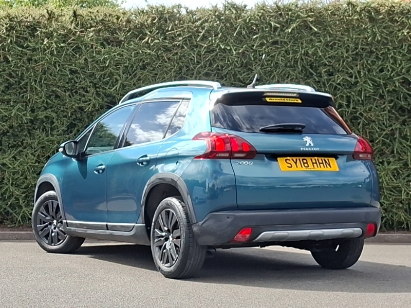 Peugeot 2008 1.2 Puretech Allure SY18HHN Green #2