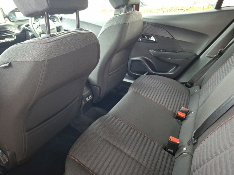 Peugeot e-2008 100Kw Active Premium 50Kwh Orange #6