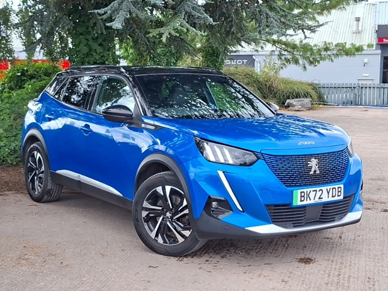 Peugeot e-2008 Gt Black #7