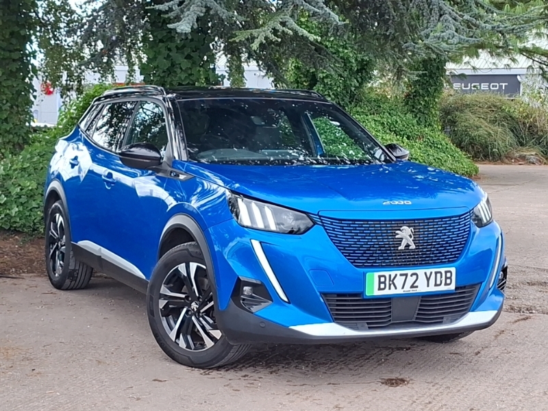 Peugeot e-2008 100Kw Gt 50Kwh Blue