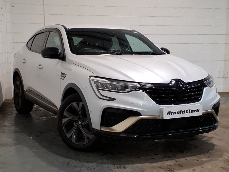 Renault Arkana 1.6 E-tech Full Hybrid 145 Engineered White