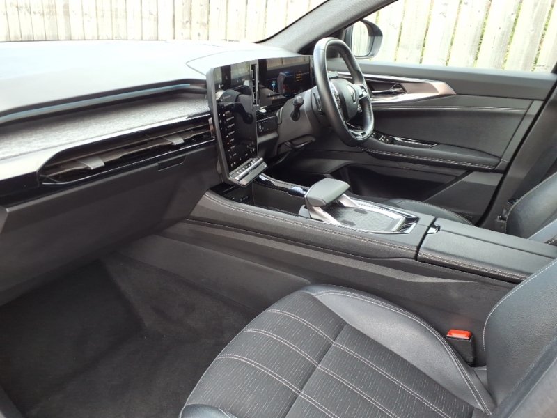 Renault Austral E-tech Full Hybrid Techno Black #5
