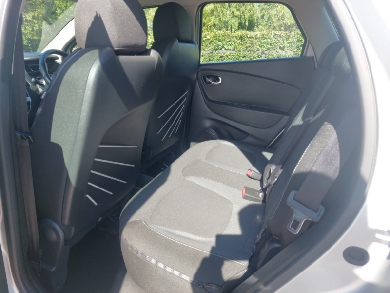 Renault Captur 0.9 Tce 90 Dynamique Nav HV66HNZ Silver #6