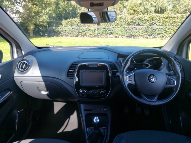 Renault Captur 0.9 Tce 90 Dynamique Nav HV66HNZ Silver #3