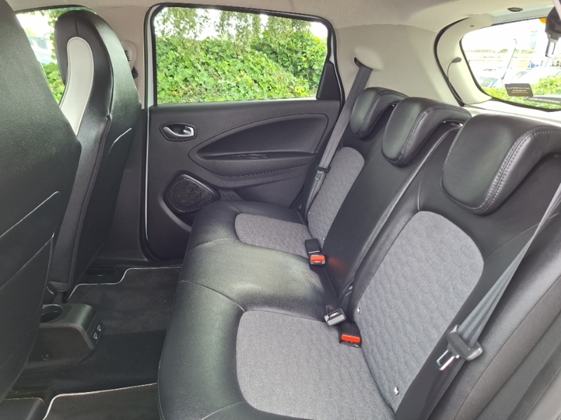 Renault Zoe 100Kw Gt Line R135 50Kwh Rapid Charge White #6