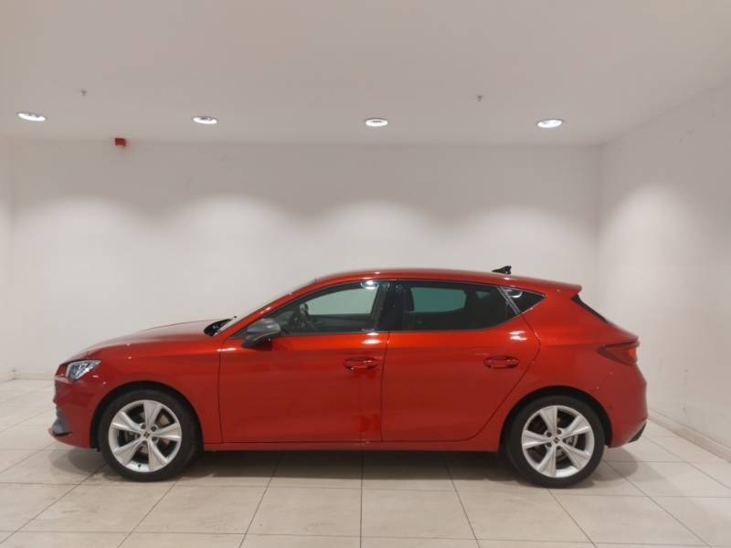 Seat Leon 1.5 Etsi 150 Fr Dsg Red #4