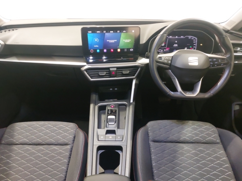 Seat Leon 1.5 Etsi 150 Fr Dsg Red #3