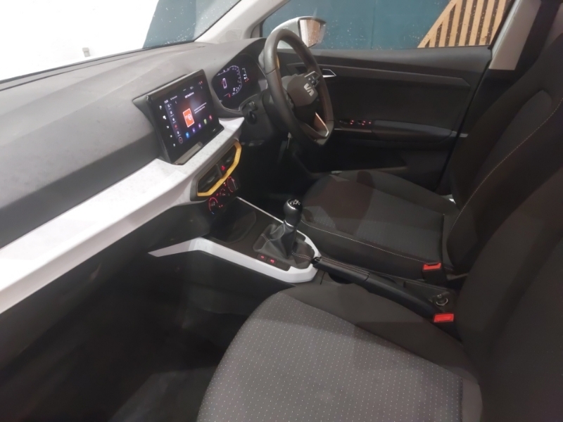 Seat Arona 1.0 Tsi Se Technology White #5